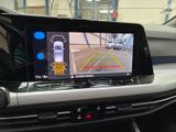 a picture of a car ' s rear view camera in the dash