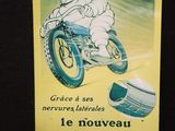 un panneau jaune sur lequel figure l'image d'un homme à moto