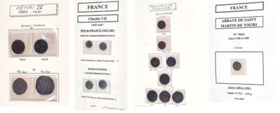 Plusieurs types de boutons différents sont représentés sur une feuille de papier.