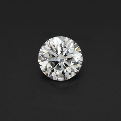Diamant de 2.01 ct Taille Brillant de 2,01 ct Couleur : J Pu…