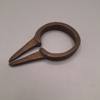 AFRIQUE DE L'OUEST Bracelet attribué aux Lobi. Bronze ou aut…