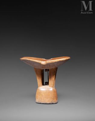 an image of a wooden vase on a grey background