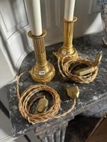 PAIRE DE FLAMBEAUX en bronze ciselé et doré à fût cannelé et… (photo 3)