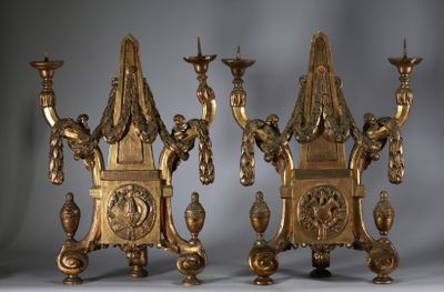 Grande paire de cierges d’époque Louis XVI en bois sculpté e… - Photo 1