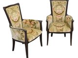 paire de chaises avec revêtement floral revêtement floral revêtement floral revêtement floral revêtement floral revêtement floral revêtement floral revêtement floral revêtement floral