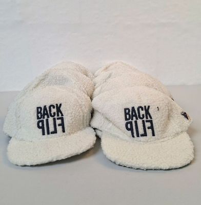 Lot de 10 casquettes - IKKS - Tailles 51, 53,56 - Neuf - TVA…