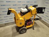 a close up of a machine with a box on the back of it