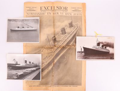 un vieux journal avec des photos de navires et une photo d'un bateau