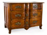 une image d'une commode avec un plateau en marbre