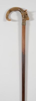 Canne décorative à fût en jonc de Malacca, la poignée en crosse en cor - Photo 1