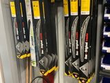 On trouve de nombreux modèles d'aspirateurs dans ce magasin
