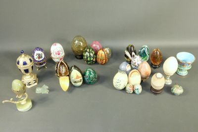 many different types of glass vases on the table