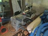 a machine that is sitting on a table in a room