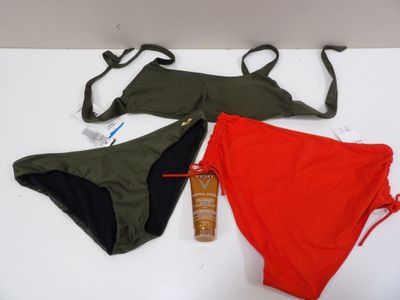 Taille XL : Maillots de bain SIMONE PERELE (Bas rouge) que l…