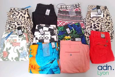 Lot de 10 jeans et pantalons - G-STAR RAW - Tailles 30/32/34…