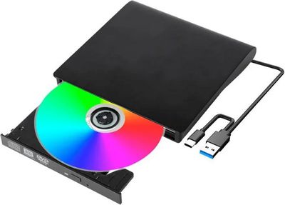 un gros plan d'un lecteur CD avec un disque arc-en-ciel