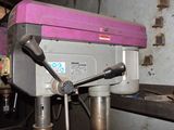 a machine that is sitting on a table in a room
