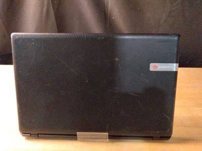 Ordinateur portable PACKARD BELL.