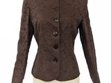 une photo d'une veste marron sur un mannequin
