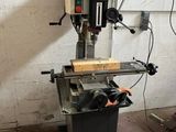 a machine that is sitting on a table in a room
