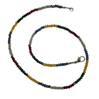 COLLIER alternant rangées de saphirs et pierres fines multic…