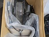 une boîte contenant quelques objets
