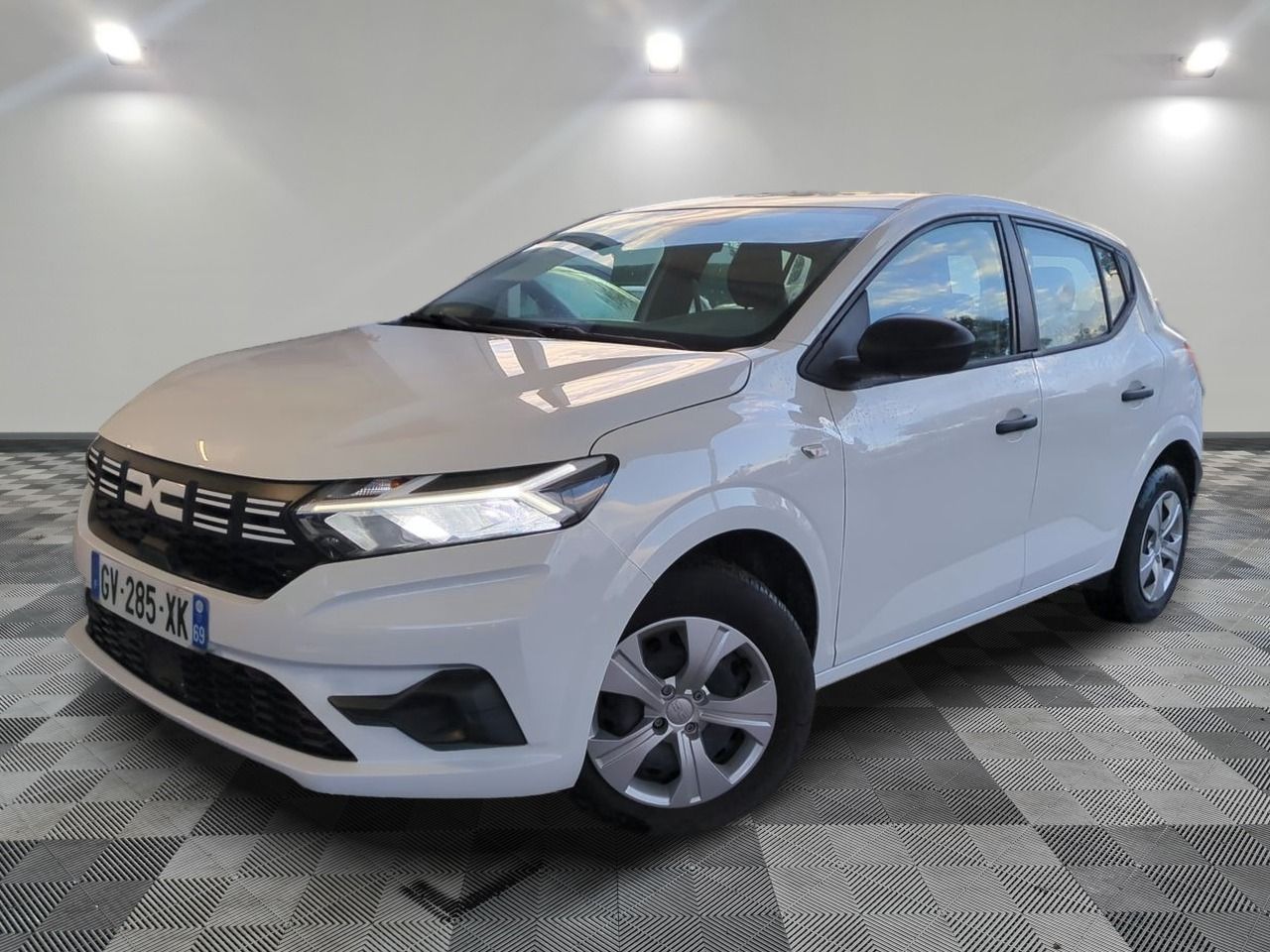 DACIA - SANDERO SCE 65 ESSENTIAL - ES - Mise en service: 22/…