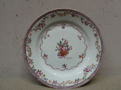 Assiette en porcelaine de Chine - Compagnie des Indes, XVIII…
