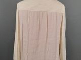 a white shirt on a mannequin mannequin mannequin mannequin mannequin mannequin mannequin mannequin mannequin