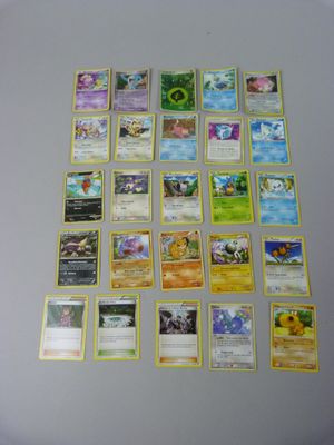 POKEMON NINTENDO Lot de 25 cartes Pokémon françaises.