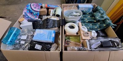 270 / 1 palette de 200 kg de mix ( plaid, nettoyant po…