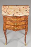 Petite table chiffonnière à écran en placage de marqueterie … (photo 2)