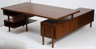 une image représentant un bureau avec deux tiroirs et une étagère
