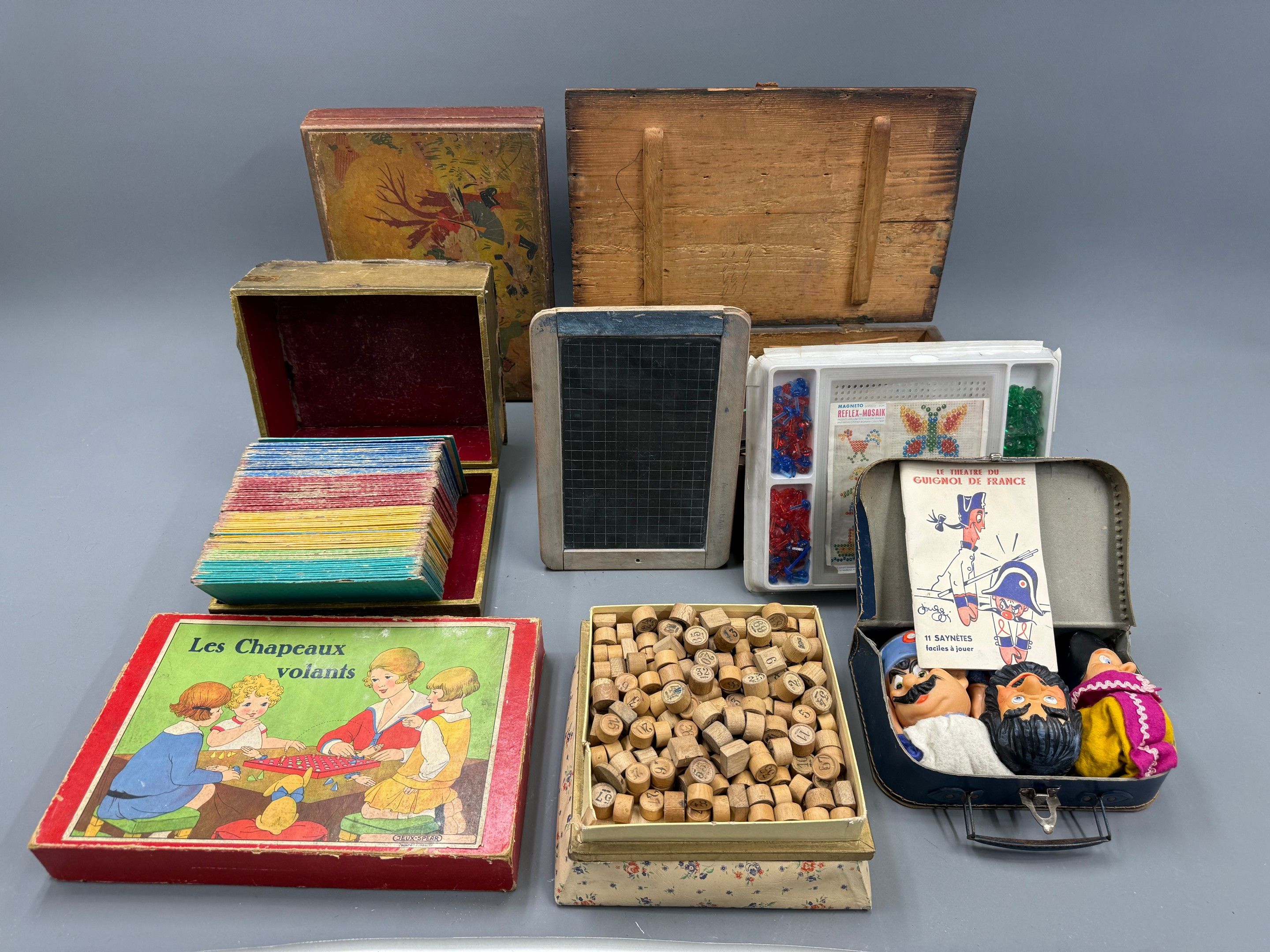 Objets d'art & Curiosités