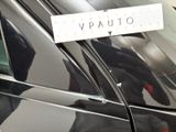 a sticker on the side of a car that says vauto