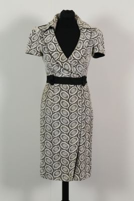 KAREN MILLEN - Robe droite à encolure smocking en guipure de…