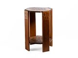 une photo d'une table d'appoint avec un plateau en marbre