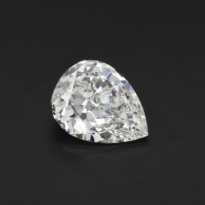 Diamant de 3.01 ct Taille Poire de 3,01 ct Couleur : I Puret…