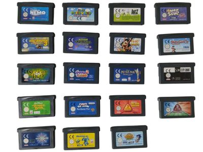 Nintendo - Game Boy Advance - Lot de 19 jeux de différentes licences. - Photo 1