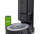 le robot aspirateur est connecté au téléphone et à l'appareil