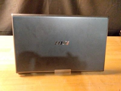 Ordinateur Portable MSI CR70 Complétude non garantie.
