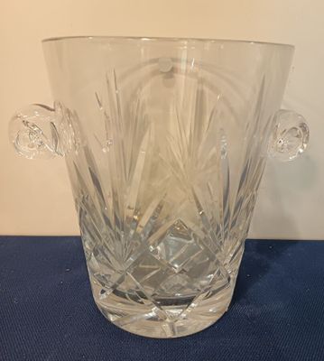 Sceau à champagne en cristal taillé