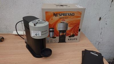 Machine à café NESPRESSO KRUPS VERTUO NEXT Gris Clair Cafeti…