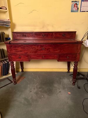 Bureau Acajou Largeur 131 cm Hauteur 103 cm
