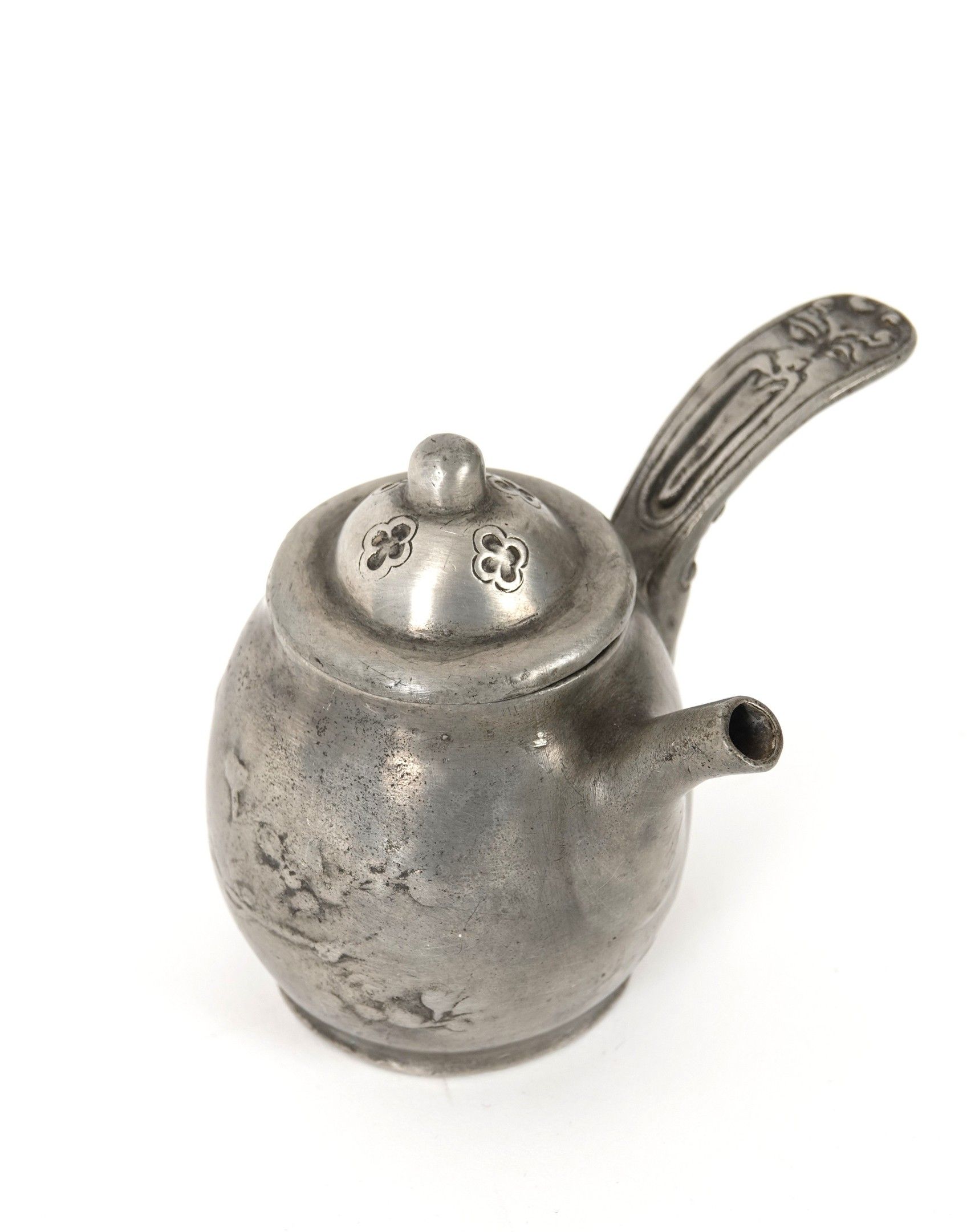 Objets d'art & Curiosités