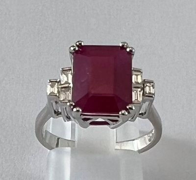 Bague EN OR Blanc, Rubis ET Diamants