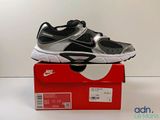 chaussures de course Nike Air Presto pour garçon, en noir et argent