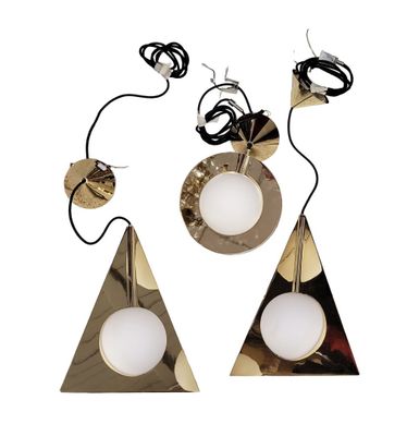 TOM DIXON TROIS suspensions en laiton et verre sablé teinté …