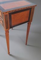 COIFFEUSE en bois de placage et marqueterie à décor géométri… (photo 4)