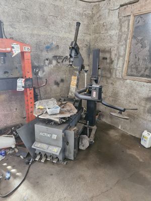 a machine that is sitting in the corner of a room